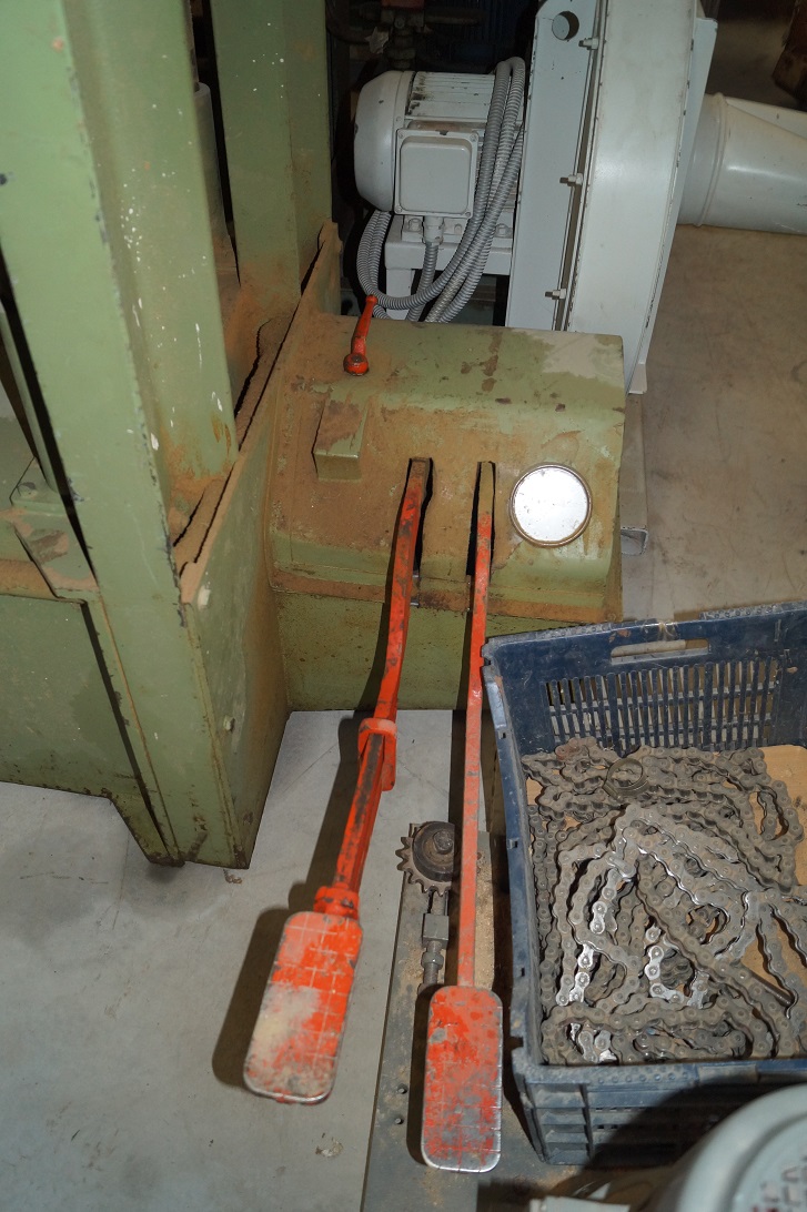 Premsa usillos hidràulica