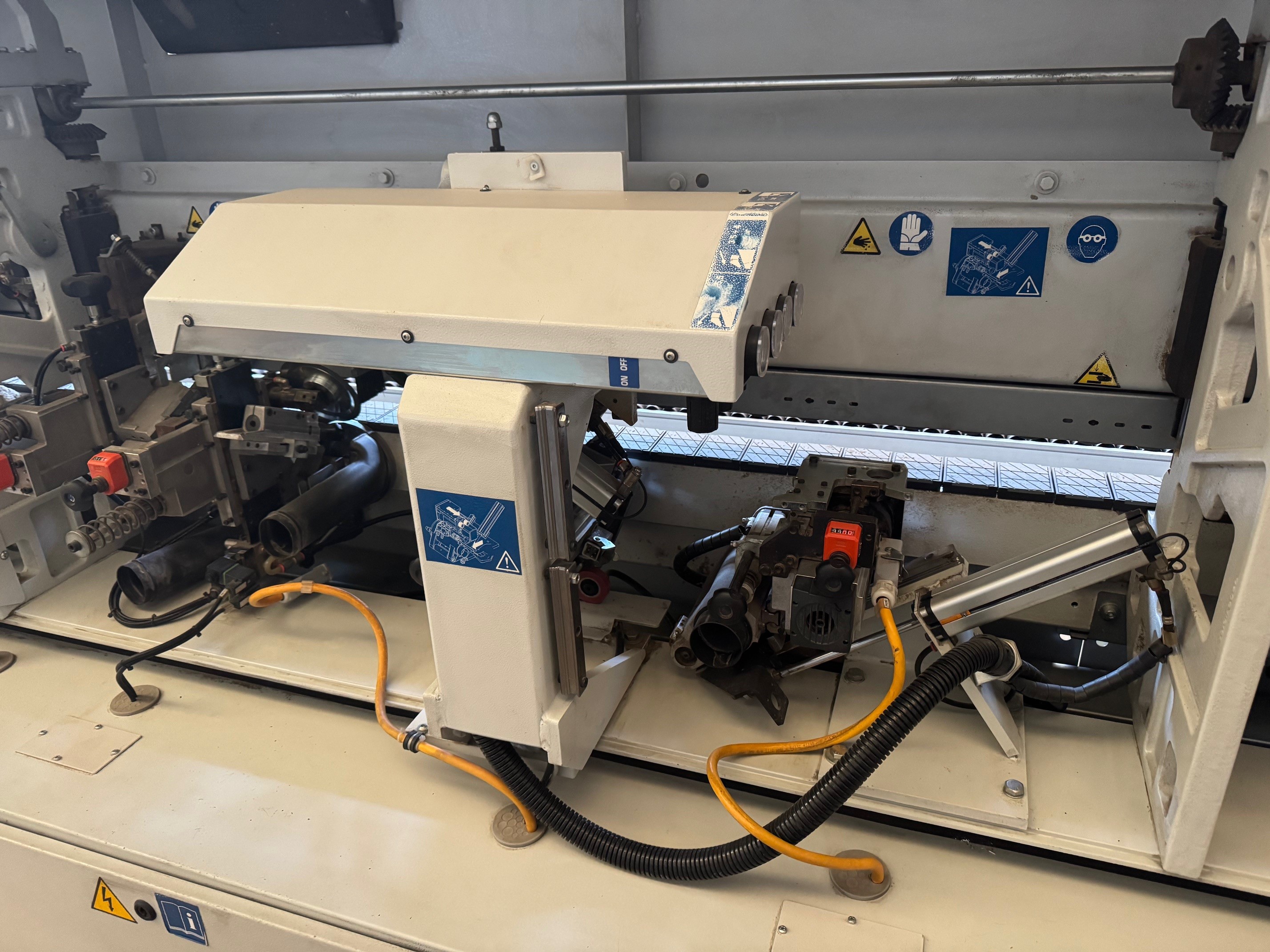 Xapadora BIESSE AKRON 1440