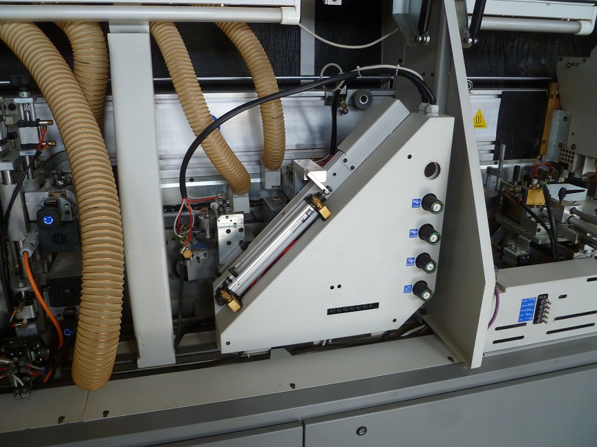 Xapadora de cantos BIESSEARTECH AKRON 855